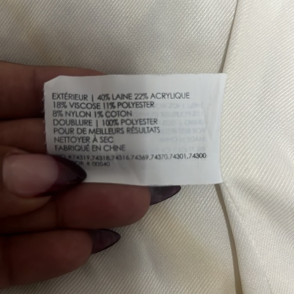 Club Monaco cream zip up jacket. Sz 4 - Picture 7 of 8